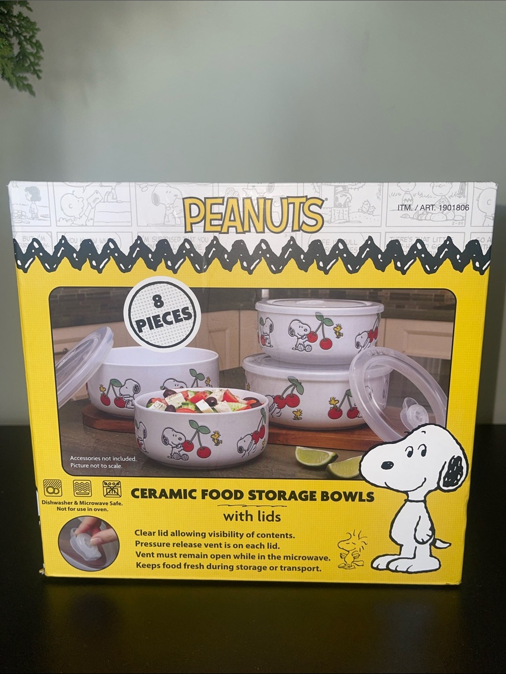 ❤️NEW!!!❤️ Peanuts Ceramic Food Storage Bowls with Lids - White (8 Pieces)
